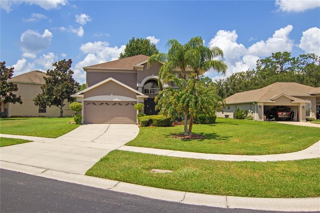 Active With Contract: $3,200 (5 beds, 3 baths, 2795 Square Feet)