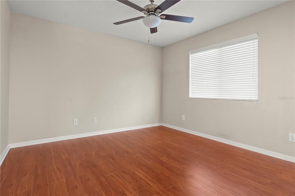 Active With Contract: $3,200 (5 beds, 3 baths, 2795 Square Feet)