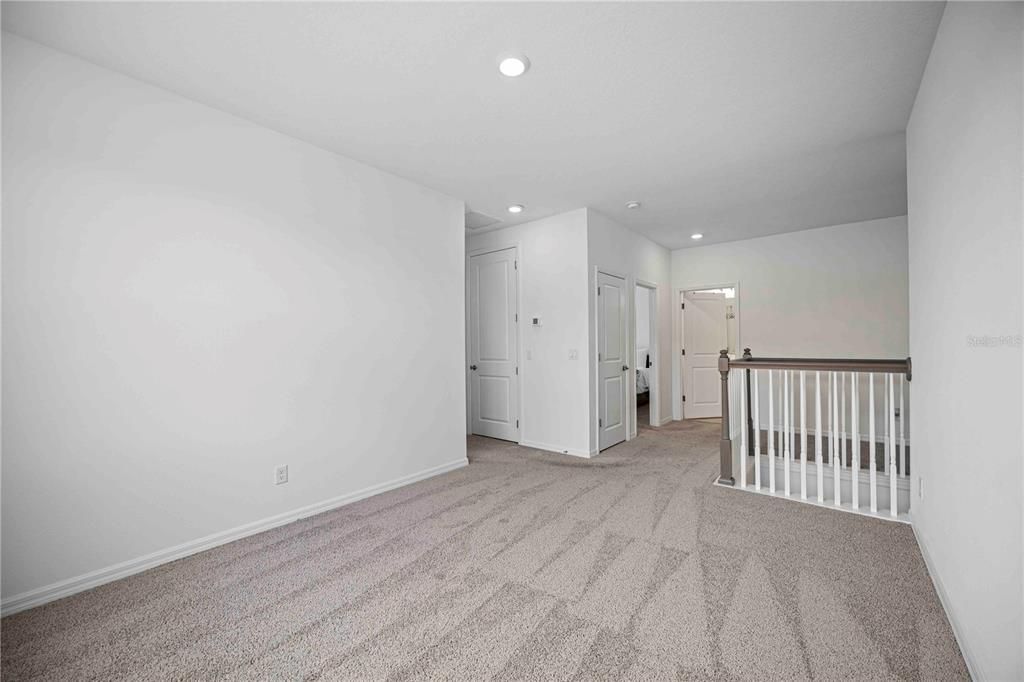 Active With Contract: $610,000 (4 beds, 3 baths, 2931 Square Feet)