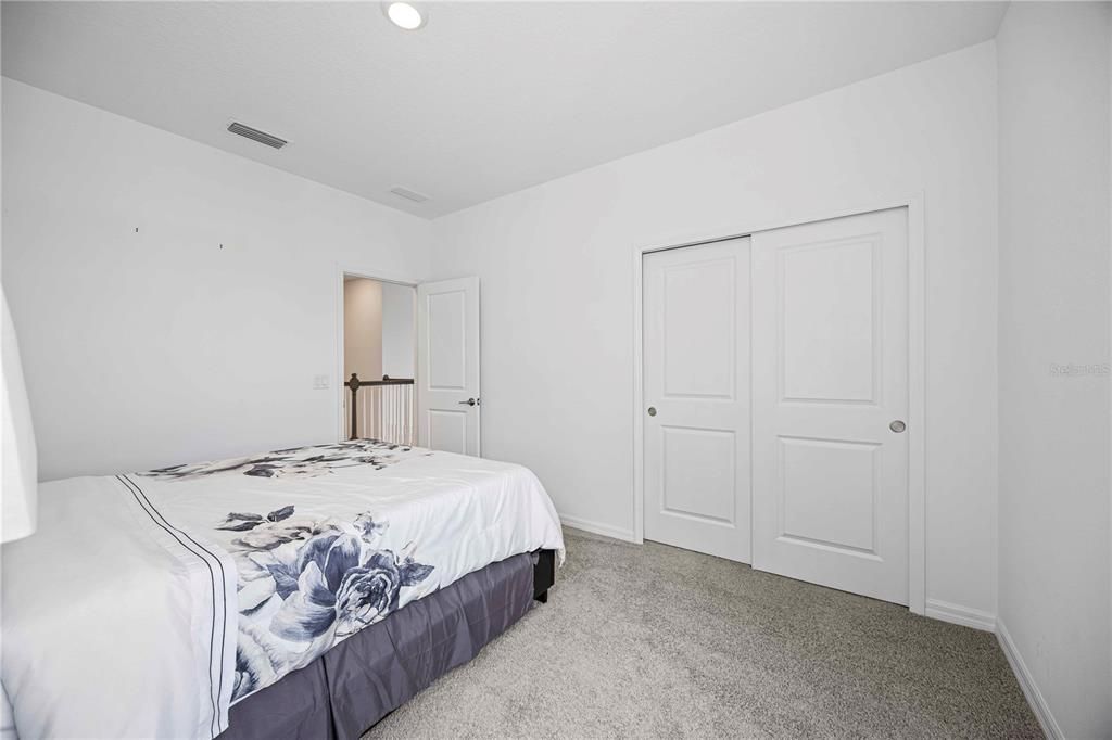 Active With Contract: $610,000 (4 beds, 3 baths, 2931 Square Feet)