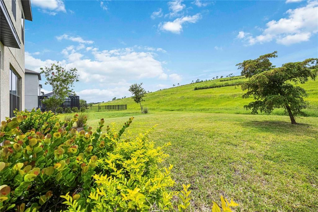 Active With Contract: $610,000 (4 beds, 3 baths, 2931 Square Feet)