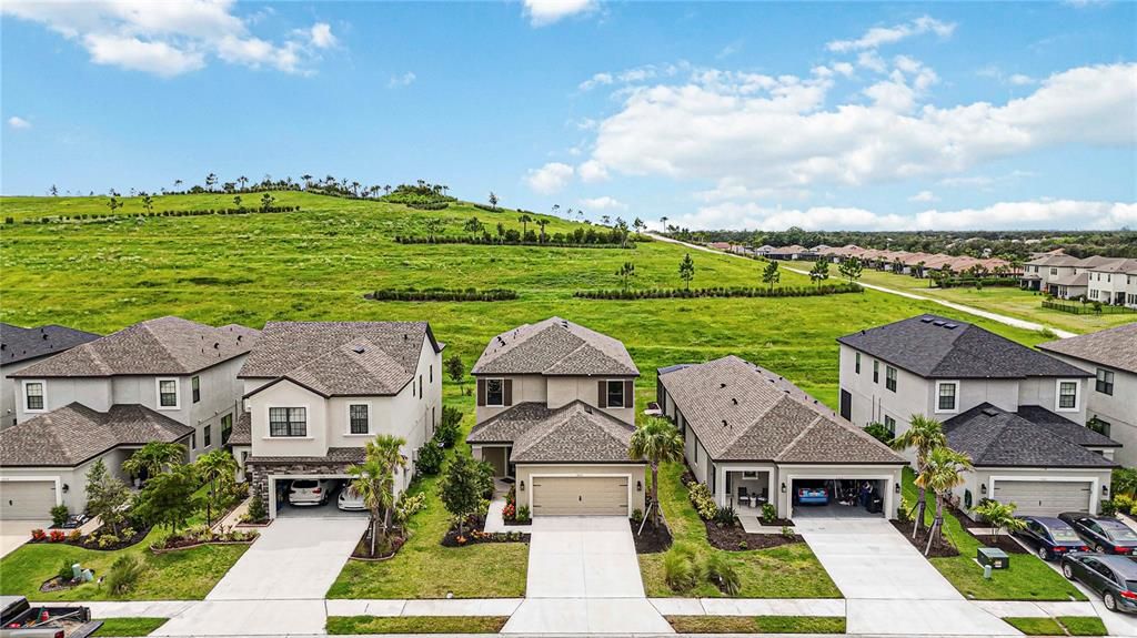 Active With Contract: $610,000 (4 beds, 3 baths, 2931 Square Feet)