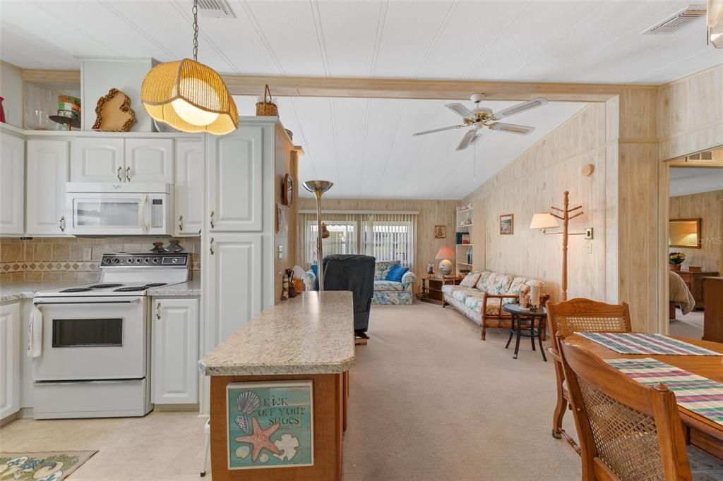 Activo con contrato: $89,000 (2 camas, 2 baños, 1013 Pies cuadrados)