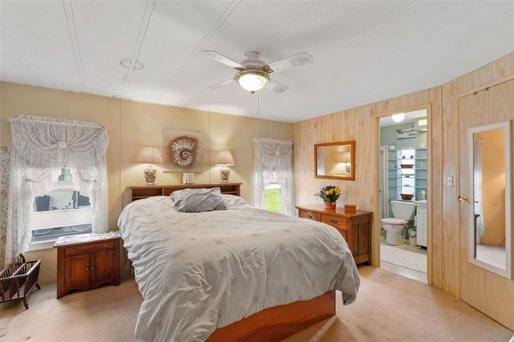 Activo con contrato: $89,000 (2 camas, 2 baños, 1013 Pies cuadrados)