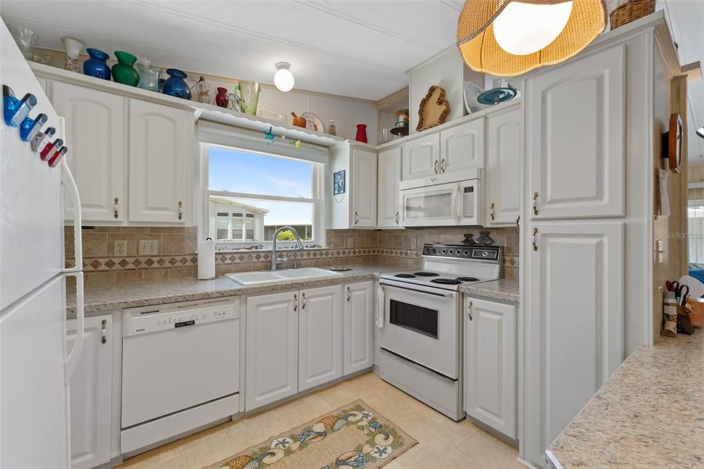 Activo con contrato: $89,000 (2 camas, 2 baños, 1013 Pies cuadrados)