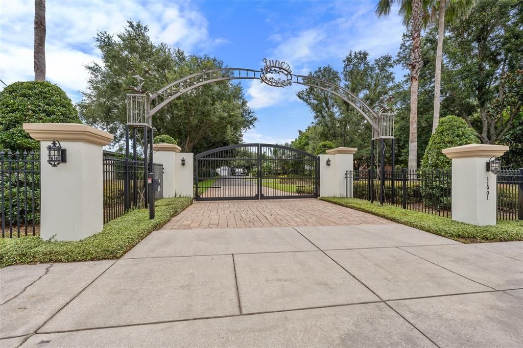 На продажу: $22,900,000 (0 спален, 0 ванн, 31550 Квадратных фут)