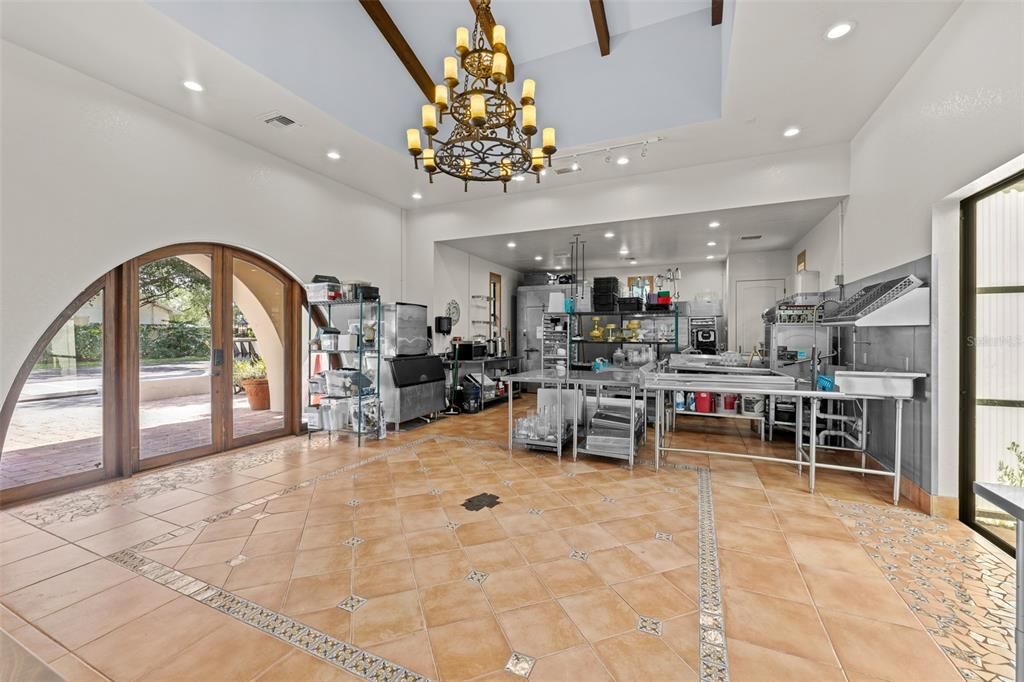 На продажу: $22,900,000 (0 спален, 0 ванн, 31550 Квадратных фут)