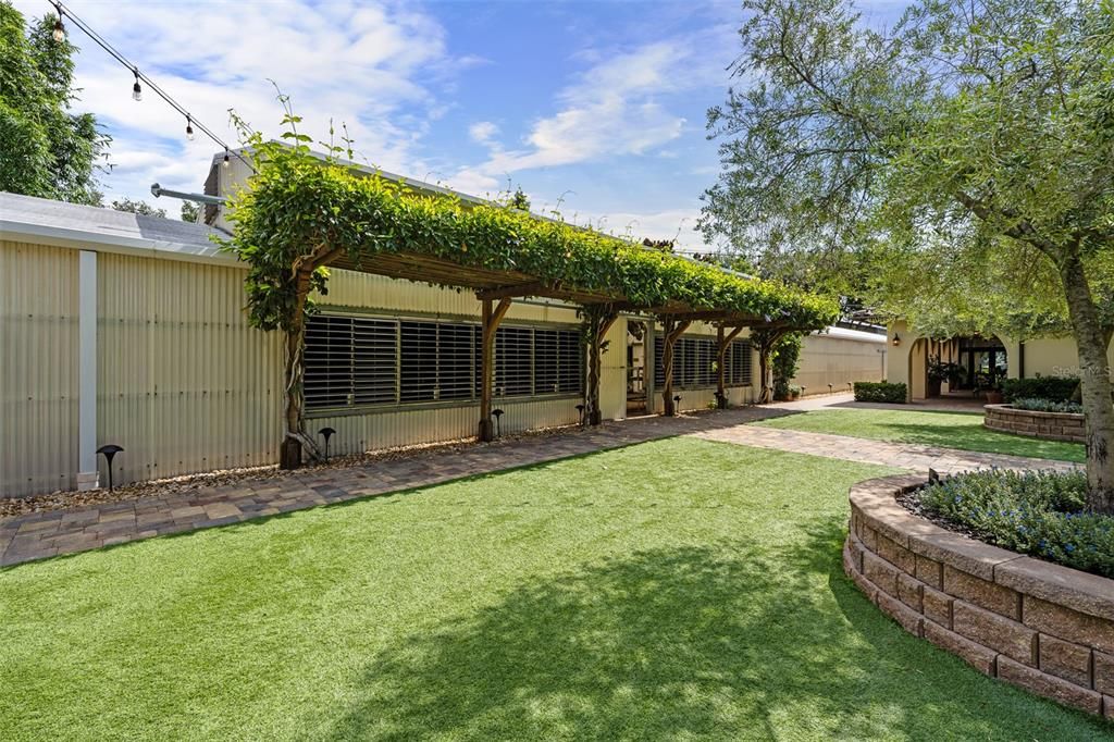 На продажу: $22,900,000 (0 спален, 0 ванн, 31550 Квадратных фут)