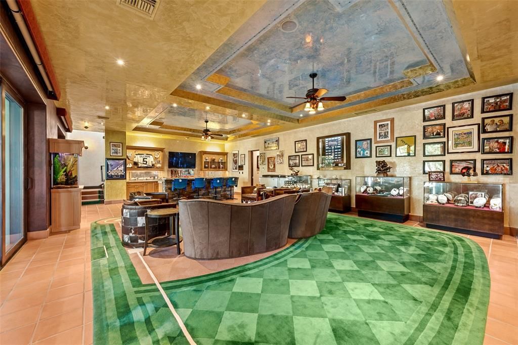 На продажу: $22,900,000 (0 спален, 0 ванн, 31550 Квадратных фут)