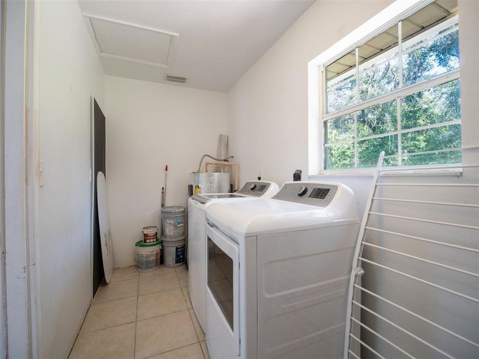 En Venta: $262,900 (3 camas, 2 baños, 1528 Pies cuadrados)