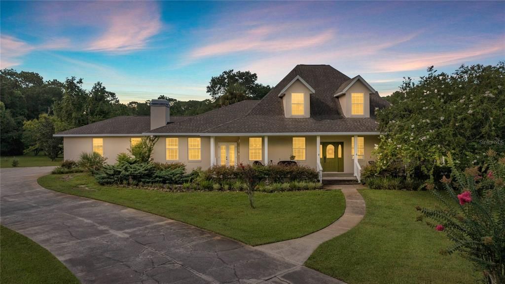 待售: $745,000 (4 贝兹, 4 浴室, 3562 平方英尺)