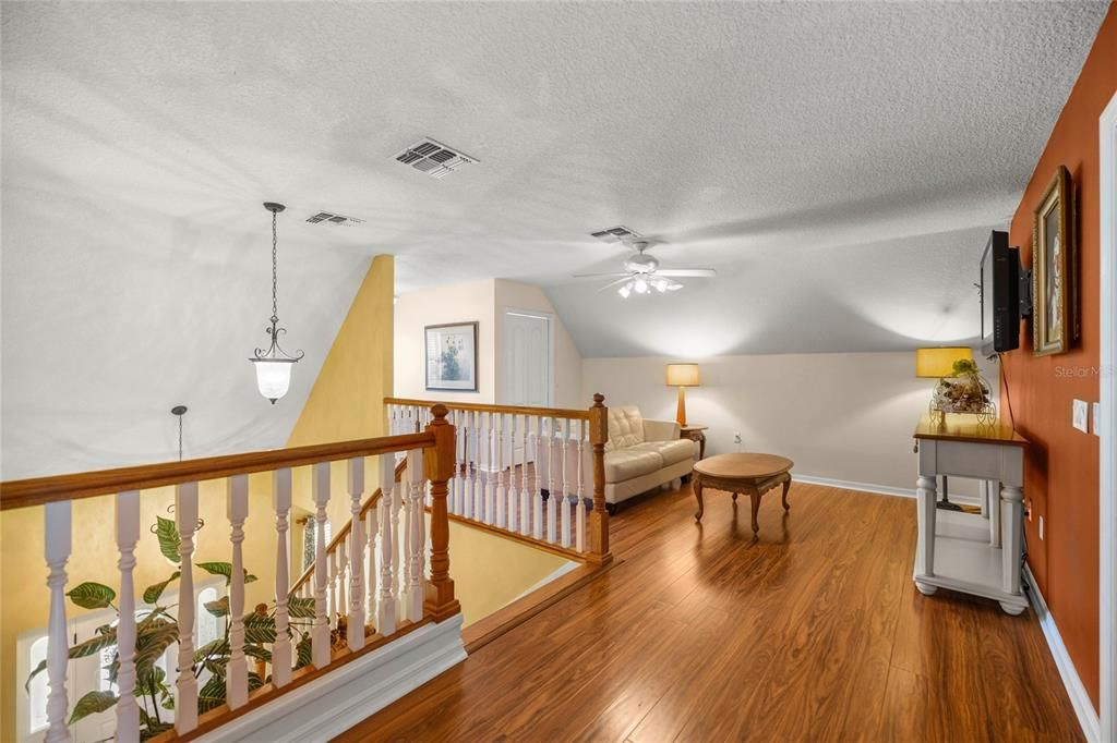 待售: $745,000 (4 贝兹, 4 浴室, 3562 平方英尺)