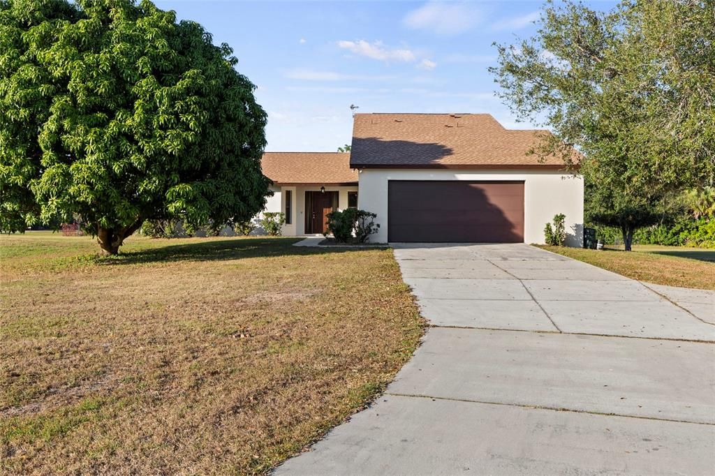 For Sale: $774,900 (4 beds, 3 baths, 1819 Square Feet)