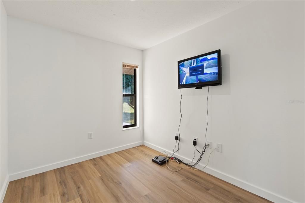 For Sale: $774,900 (4 beds, 3 baths, 1819 Square Feet)