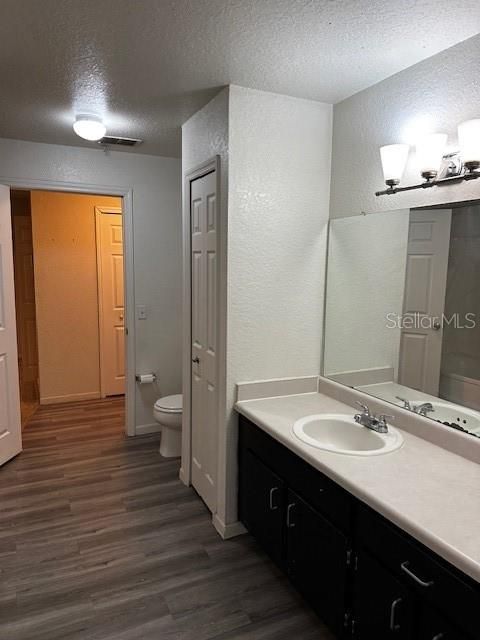 For Rent: $1,650 (2 beds, 2 baths, 1044 Square Feet)