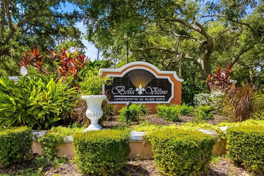 For Sale: $165,000 (1 beds, 1 baths, 759 Square Feet)