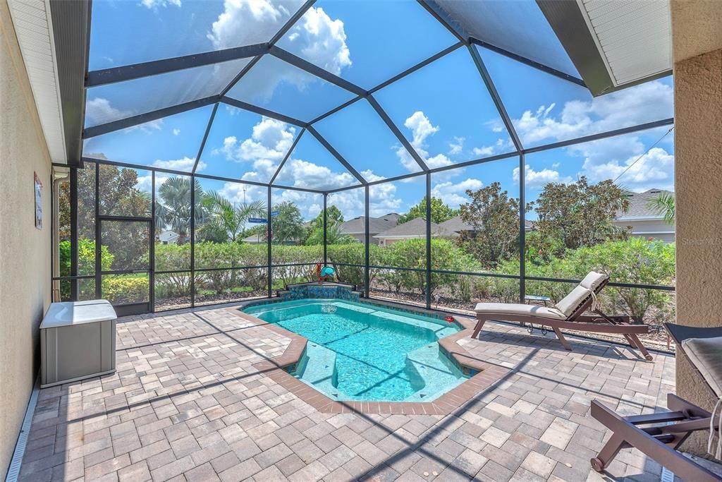 For Sale: $649,000 (2 beds, 2 baths, 2670 Square Feet)