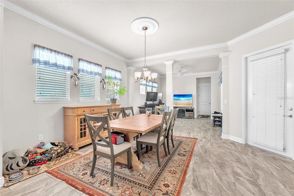 For Sale: $649,000 (2 beds, 2 baths, 2670 Square Feet)