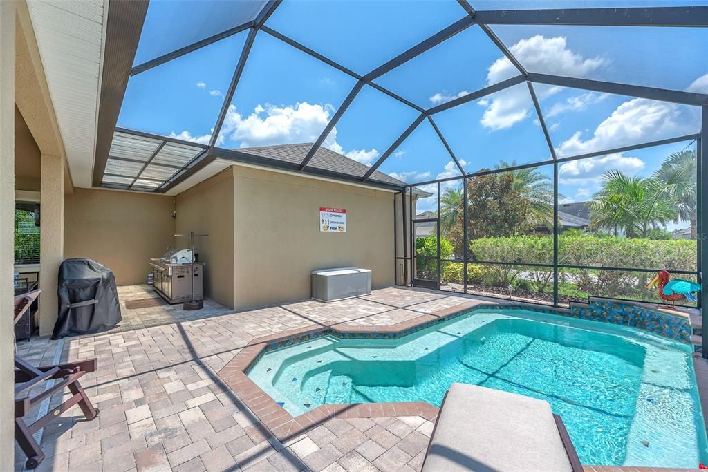 For Sale: $649,000 (2 beds, 2 baths, 2670 Square Feet)