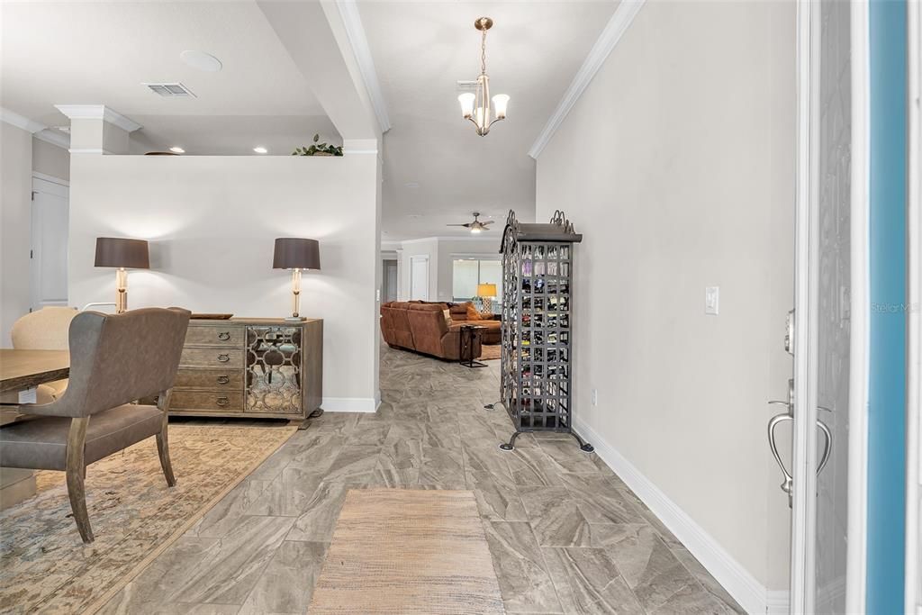 For Sale: $649,000 (2 beds, 2 baths, 2670 Square Feet)