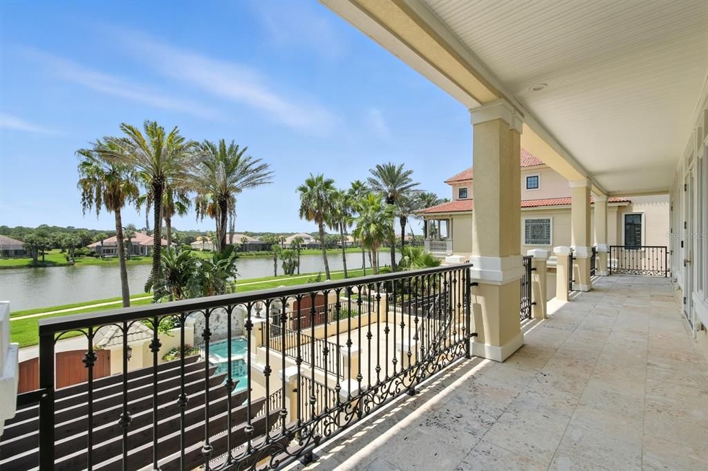 For Sale: $4,950,000 (4 beds, 6 baths, 7682 Square Feet)