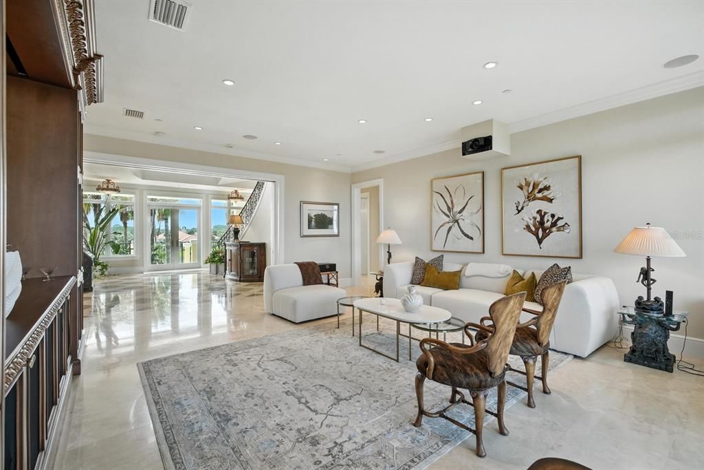 For Sale: $4,950,000 (4 beds, 6 baths, 7682 Square Feet)