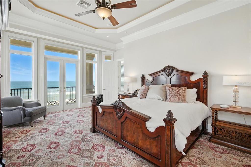 For Sale: $4,950,000 (4 beds, 6 baths, 7682 Square Feet)