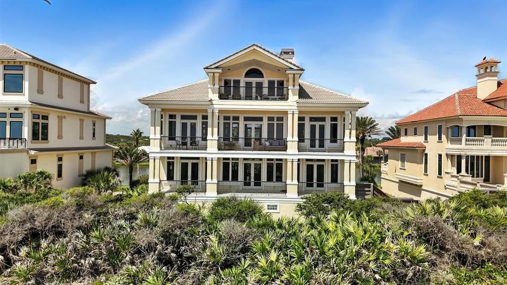 For Sale: $4,950,000 (4 beds, 6 baths, 7682 Square Feet)