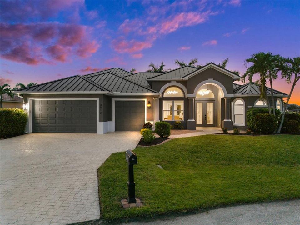 На продажу: $1,150,000 (5 спален, 4 ванн, 2950 Квадратных фут)