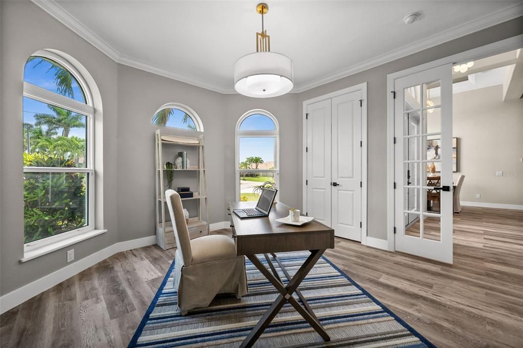 На продажу: $1,150,000 (5 спален, 4 ванн, 2950 Квадратных фут)