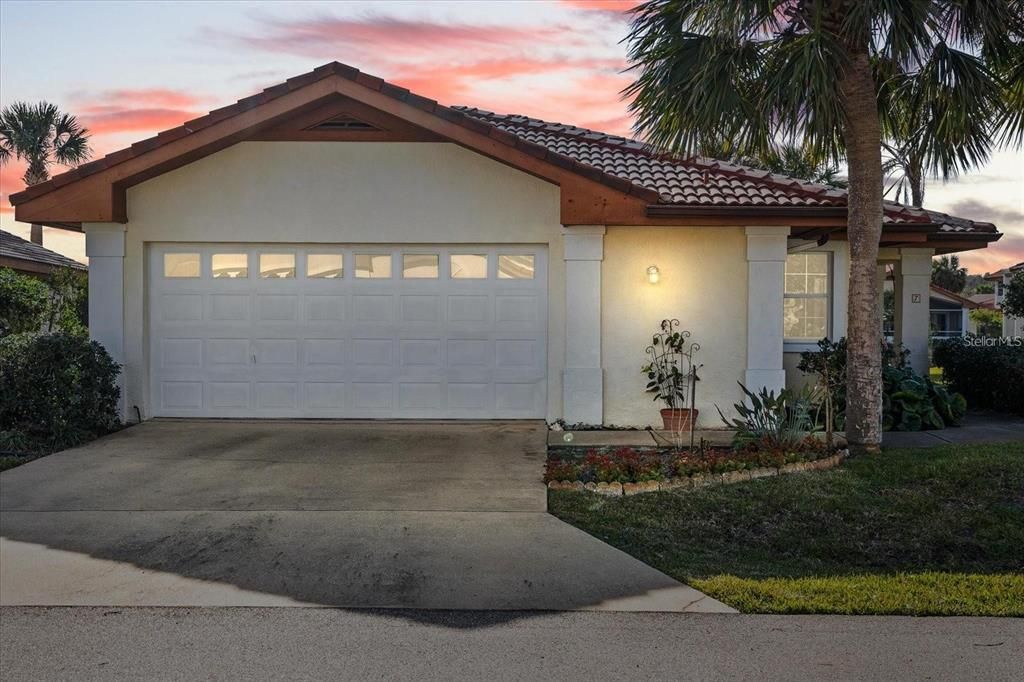 For Rent: $2,550 (3 beds, 2 baths, 1571 Square Feet)