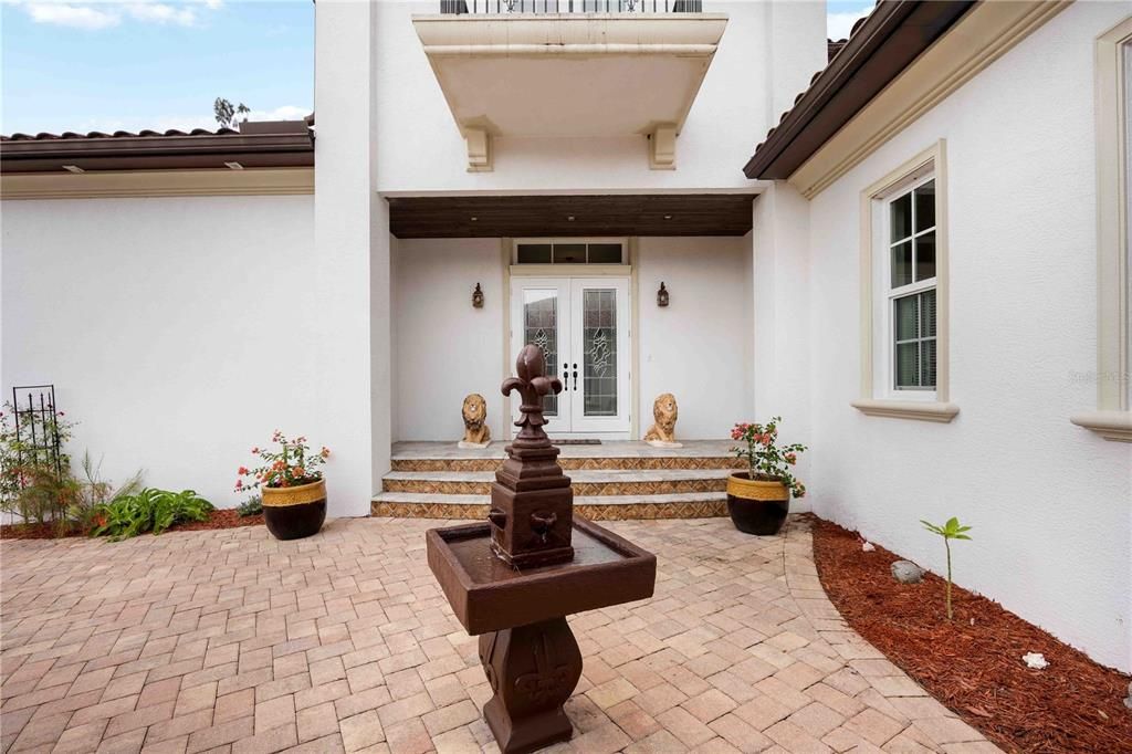 En Venta: $1,800,000 (4 camas, 4 baños, 4512 Pies cuadrados)