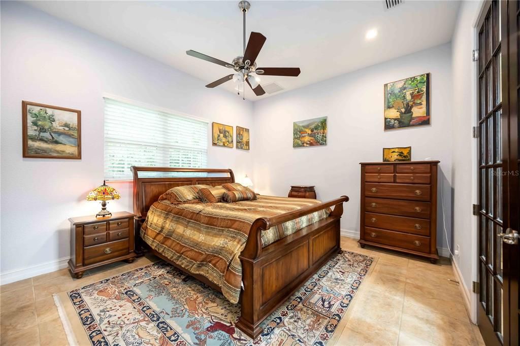 En Venta: $1,800,000 (4 camas, 4 baños, 4512 Pies cuadrados)