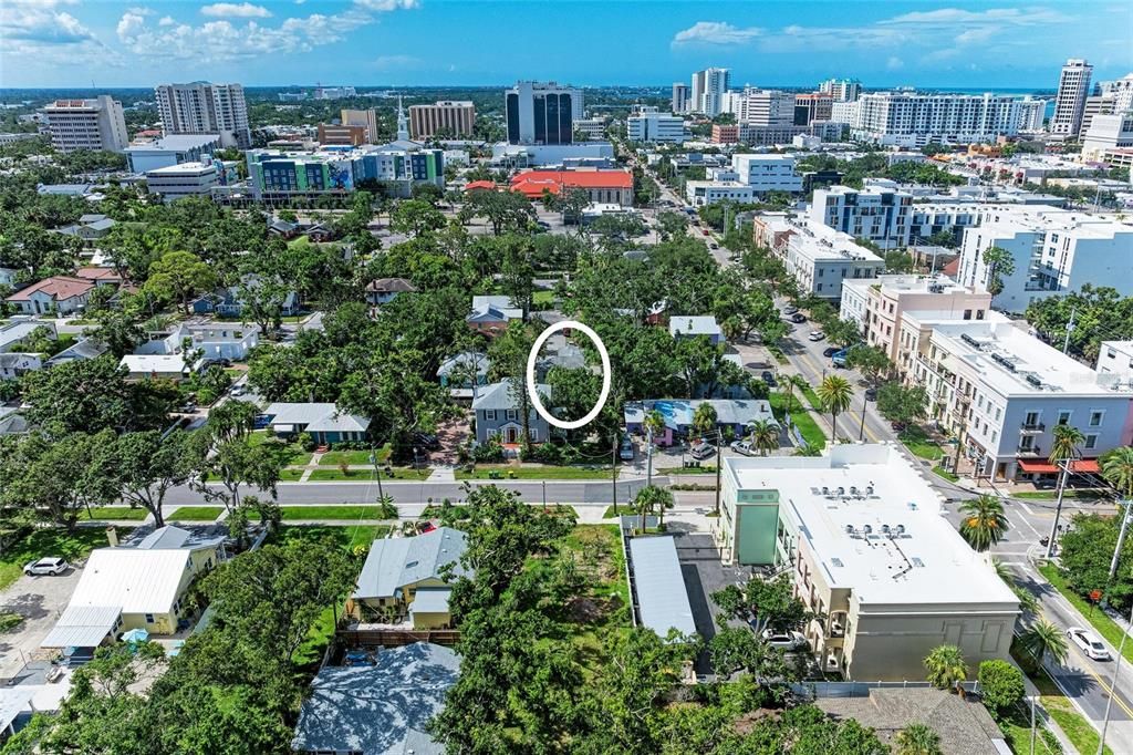 На продажу: $799,500 (4 спален, 2 ванн, 1622 Квадратных фут)