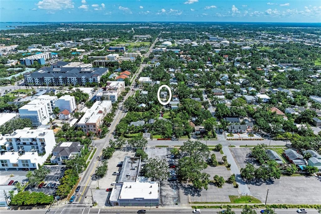 На продажу: $799,500 (4 спален, 2 ванн, 1622 Квадратных фут)