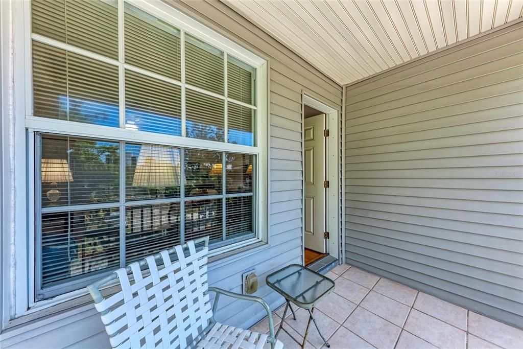 На продажу: $799,500 (4 спален, 2 ванн, 1622 Квадратных фут)