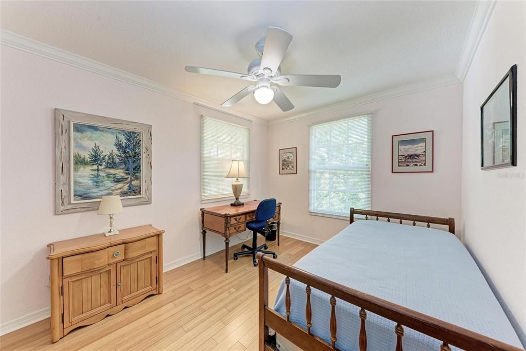 На продажу: $799,500 (4 спален, 2 ванн, 1622 Квадратных фут)