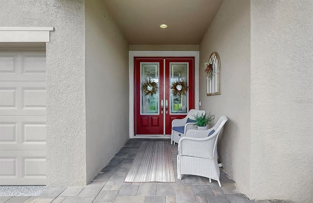 合同活跃: $799,000 (4 贝兹, 4 浴室, 3198 平方英尺)