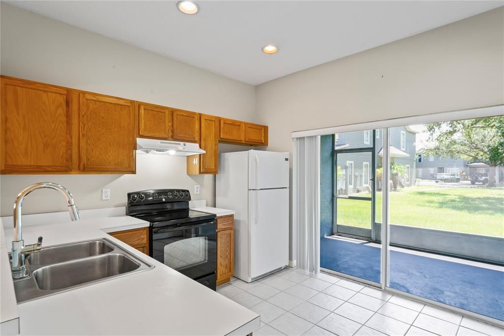 Activo con contrato: $200,000 (2 camas, 2 baños, 1152 Pies cuadrados)