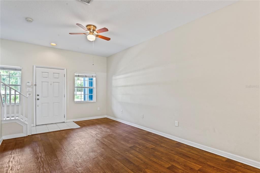 Activo con contrato: $200,000 (2 camas, 2 baños, 1152 Pies cuadrados)