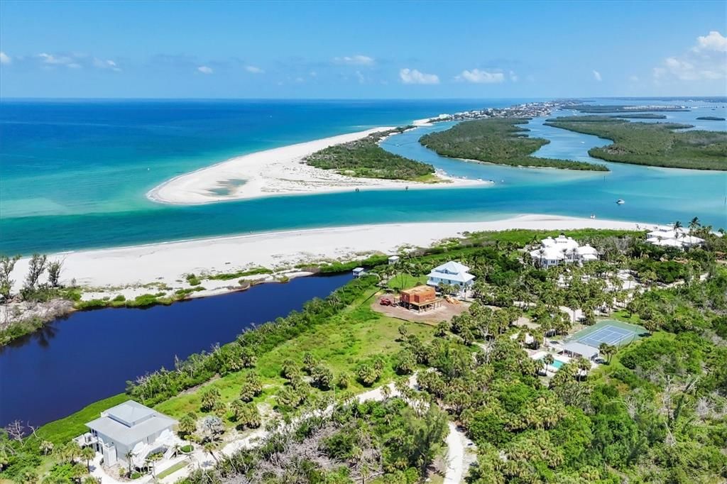 Activo con contrato: $299,999 (0.61 acres)