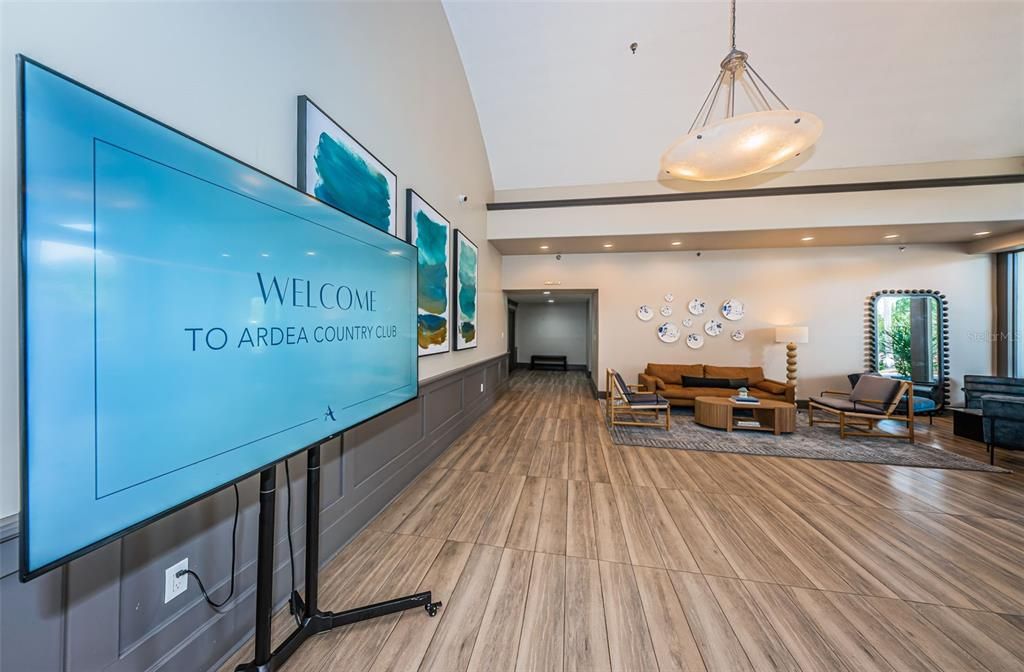 出租: $4,950 (4 贝兹, 3 浴室, 2642 平方英尺)