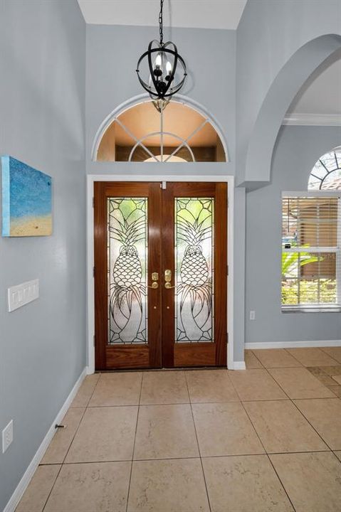 出租: $4,950 (4 贝兹, 3 浴室, 2642 平方英尺)