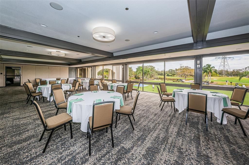 出租: $4,950 (4 贝兹, 3 浴室, 2642 平方英尺)