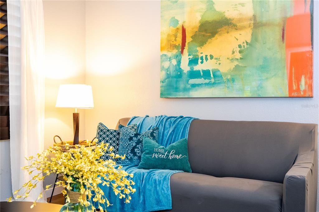 合同活跃: $139,000 (1 贝兹, 1 浴室, 466 平方英尺)