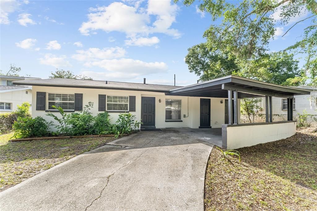 待售: $195,000 (3 贝兹, 1 浴室, 945 平方英尺)