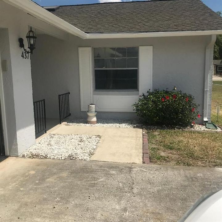 出租: $2,598 (4 贝兹, 2 浴室, 1552 平方英尺)