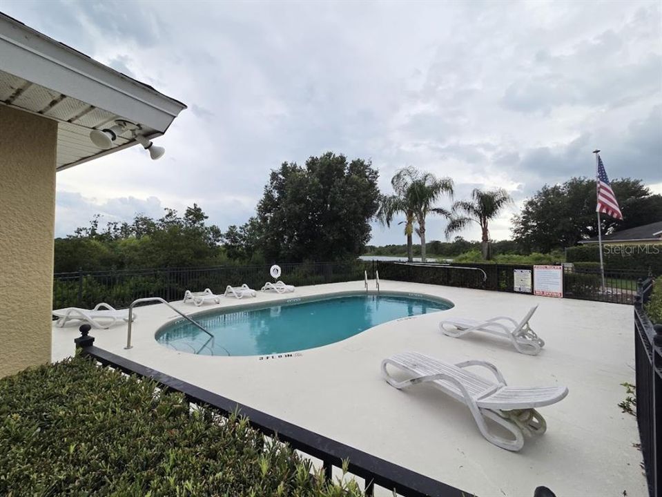 En Venta: $179,900 (2 camas, 2 baños, 1419 Pies cuadrados)