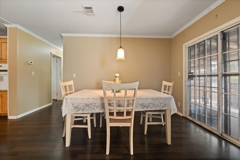 Active With Contract: $475,000 (3 beds, 2 baths, 2005 Square Feet)