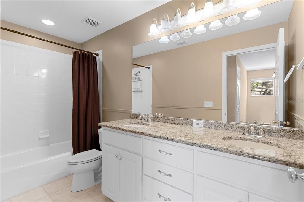 For Sale: $630,000 (3 beds, 2 baths, 2472 Square Feet)